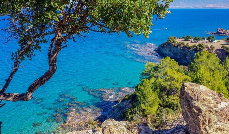 Cipro, L'Isola Blu è Un Mosaico Di Parchi Naturali