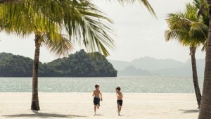 Malesia: riaprono i Four Seasons a Kuala Lumpur e Langkawi con promozioni di benvenuto