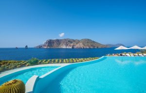 Tutte le novità dell’estate al Therasia Resort sull’isola di Vulcano