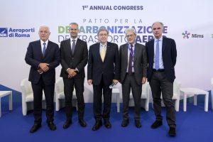 Adr: primo congresso sul Patto per la decarbonizzazione del trasporto aereo