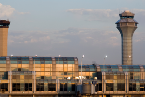 Stati Uniti: numerosi attacchi informatici contro gli aeroporti