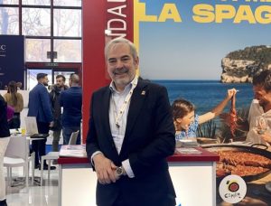 Spagna, Ceballos Watling: “Sostenibilità, rispetto e upskilling alla base del turismo”