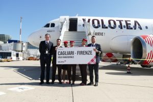 Volotea spinge da Cagliari con le due novità di Firenze e Barcellona