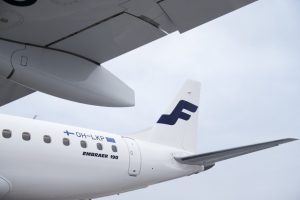 Finnair rinnova gli interni dei 12 Embraer in flotta: debutto entro fine 2024