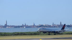 Delta Air Lines da Venezia su New York e Atlanta con 17 voli settimanali