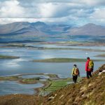 Irlanda: un nuovo sentiero percorre la montagna sacra di Croagh Patrick