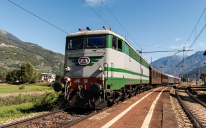 Treni storici: in Lombardia riparte il 1° settembre il Garda Express