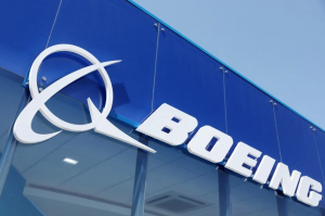 Boeing avvia i licenziamenti: 2.200 tagli tra Washington e Oregon