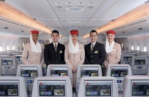 Emirates seleziona personale di bordo in Italia con 5 open day a gennaio