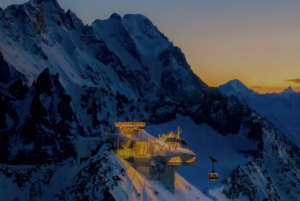 Skyway Mont Blanc: la funivia rotante che sale al cielo offrendo emozioni, storia e spazi mice