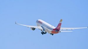 Iberia: il gruppo archivia il 2024 con la cifra record di quasi 31 mln di passeggeri