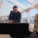 Drew Barrymore e Orlando Bloom i testimonial del primo spot Msc al Super Bowl