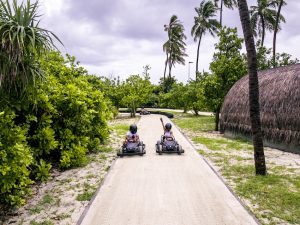 Al maldiviano Siyam World arriva una nuova pista di go-kart elettrici