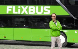 Flixbus riduce l’impatto sull’ambiente a Natale con Offset Christmas
