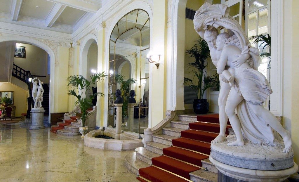 Colpo Mangia’s: acquisito il Grand Hotel et Des Palmes di Palermo