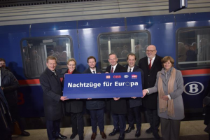 Berlino e Parigi sono nuovamente collegate da un treno notturno: viaggio da 15 ore con il Nightjet