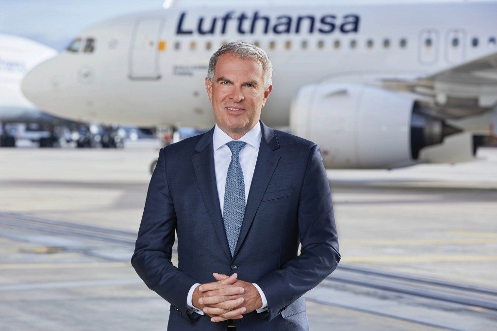 Lufthansa accetta gli aiuti. Cederà 24 slot sugli hub di Francoforte e Monaco