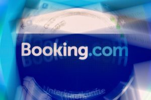 Booking rafforza la leadership su Expedia e Airbnb
