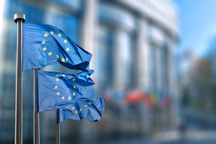La Commissione europea approva gli aiuti Covid alle imprese turistiche